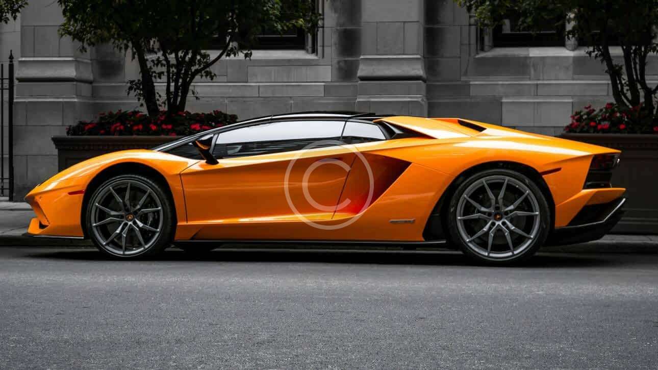 Lamborghini Aventador